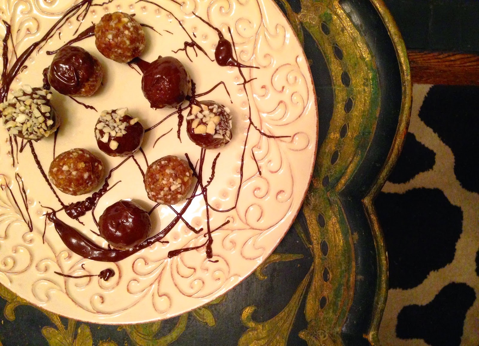 Pina Colada Cookies by BeautyBeyondBones #edrecovery #glutenfree #vegan #paleo #dessert #food #healthyfood