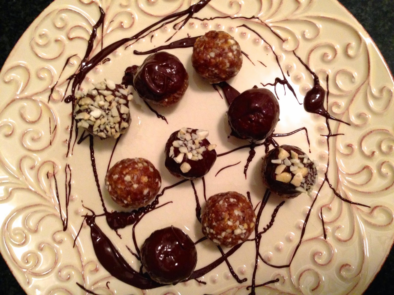 Pina Colada Cookies by BeautyBeyondBones #edrecovery #glutenfree #vegan #paleo #dessert #food #healthyfood