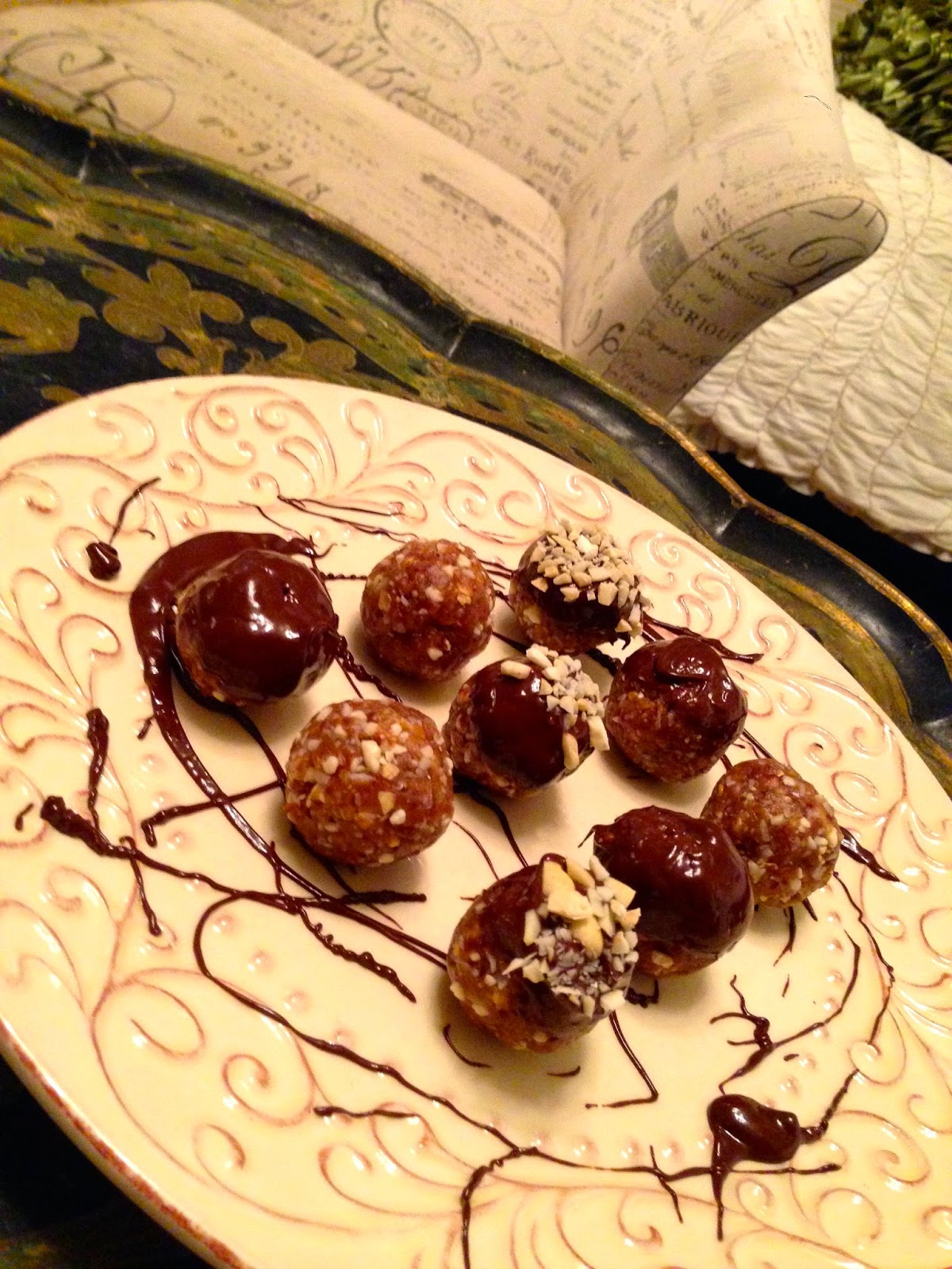 Pina Colada Cookies by BeautyBeyondBones #edrecovery #glutenfree #vegan #paleo #dessert #food #healthyfood