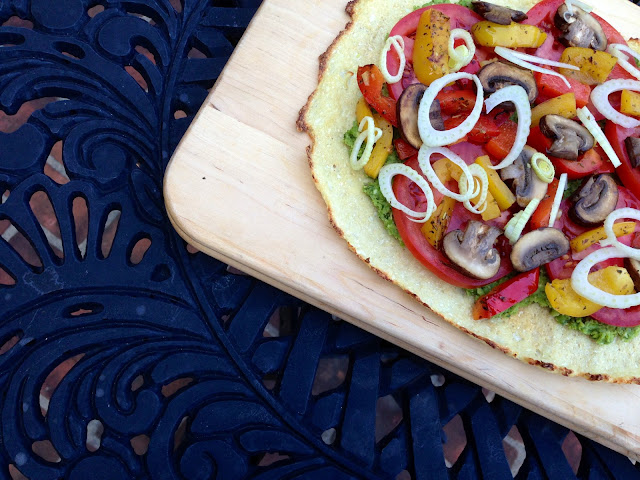 A delicious gluten free, vegan and paleo with a cauliflower pizza crust!