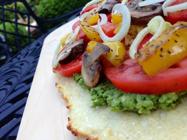 A delicious gluten free, vegan and paleo with a cauliflower pizza crust!