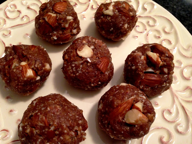 Banana Bread Bites - Cookie recipe from BeautyBeyondBones #glutenfree #vegan #paleo #specificcarbohydratediet #food #edrecovery #dessert