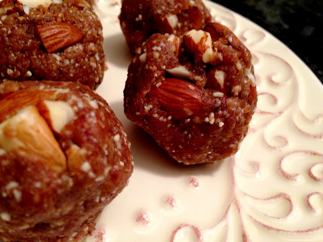 Banana Bread Bites - Cookie recipe from BeautyBeyondBones #glutenfree #vegan #paleo #specificcarbohydratediet #food #edrecovery #dessert
