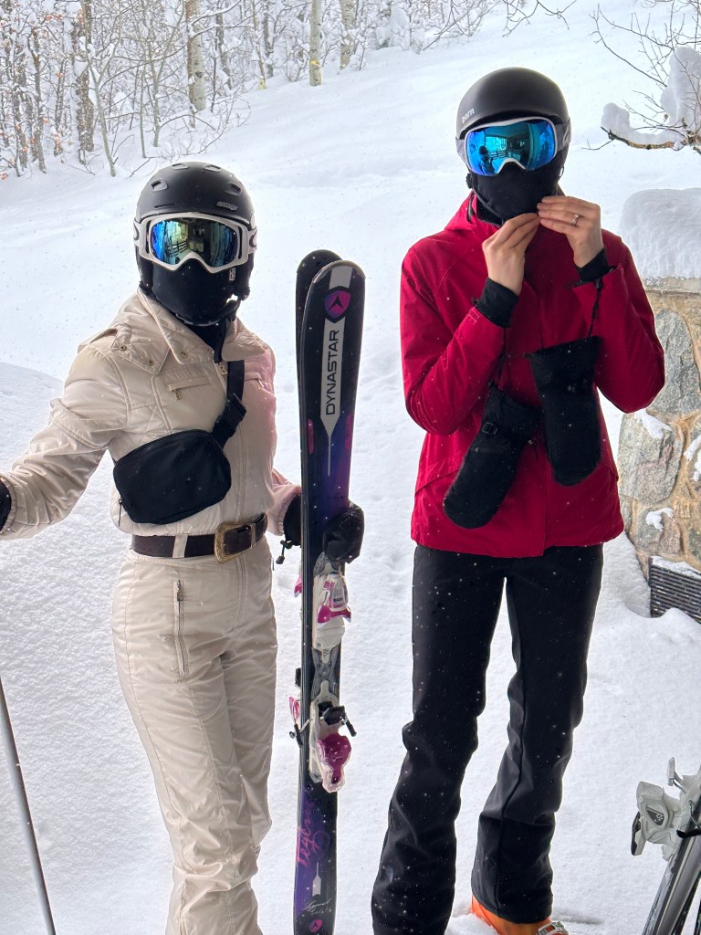 It's been snowing non-stop since Tuesday at 3:00 pm in Park City! We've gotten 30 inches and counting! Talk about an epic powder ski day! #skiing #blizzard #parkcity #deervalley #utah #ski #travel #family #vacation #winter