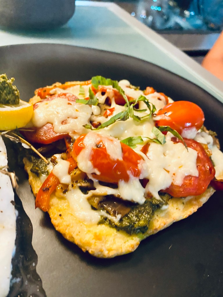 Keto Pesto Pizza! By BeautyBeyondBones #pizza #keto #glutenfree #grainfree #paleo #healthyfood #edrecovery #food