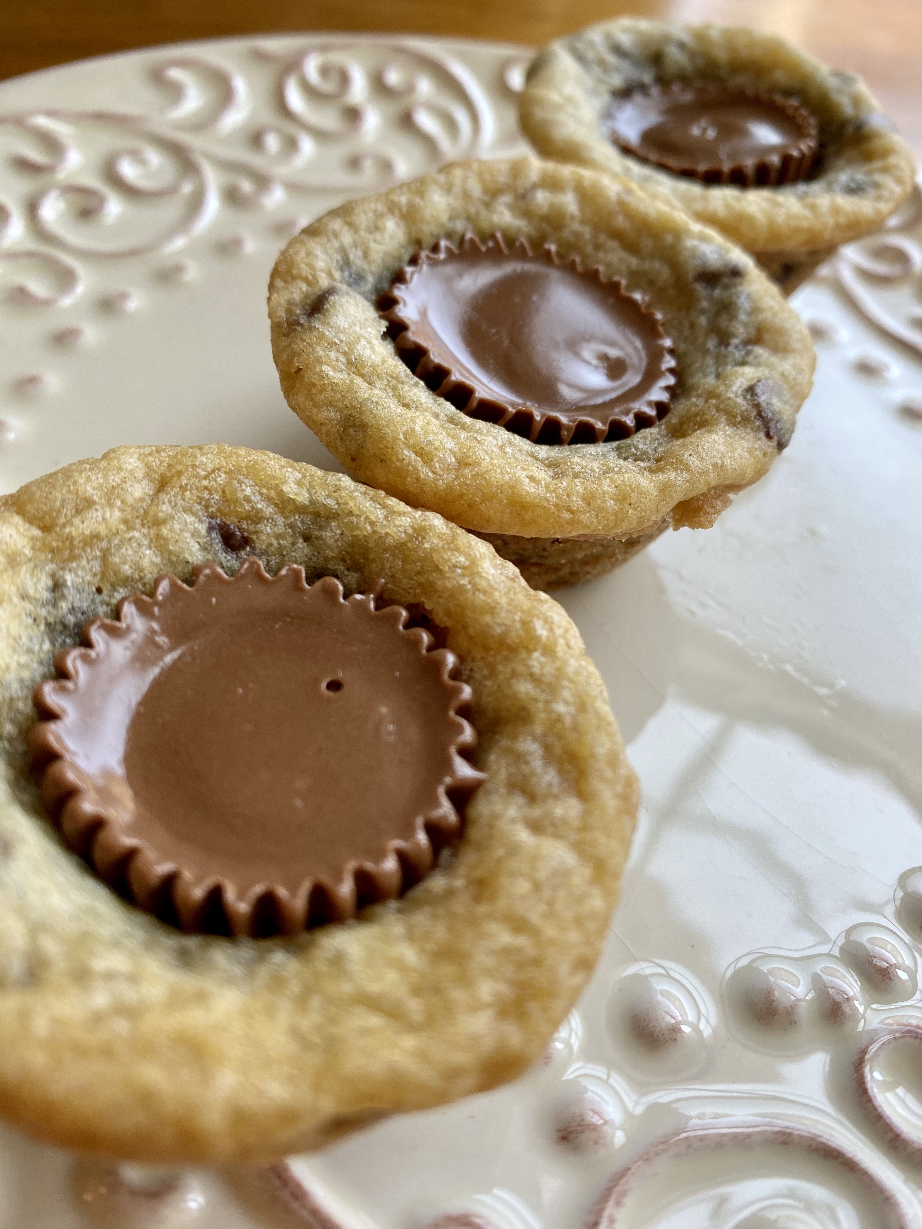 Peanut Butter Cup Cookies by BeautyBeyondBones #dessert #chocolate #peanutbutter #sweets #yum #reeces #edrecovery #food