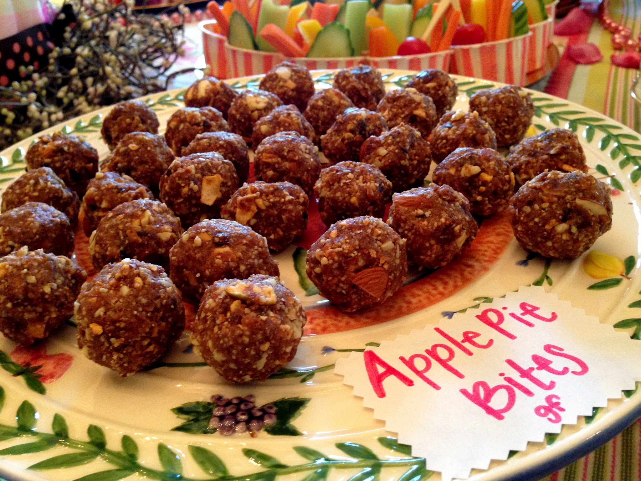 Apple Pie Cookies by BeautyBeyondBones #healthy #glutenfree #vegan #paleo #raw #dessert #vegetarian #edrecovery #energybites #food