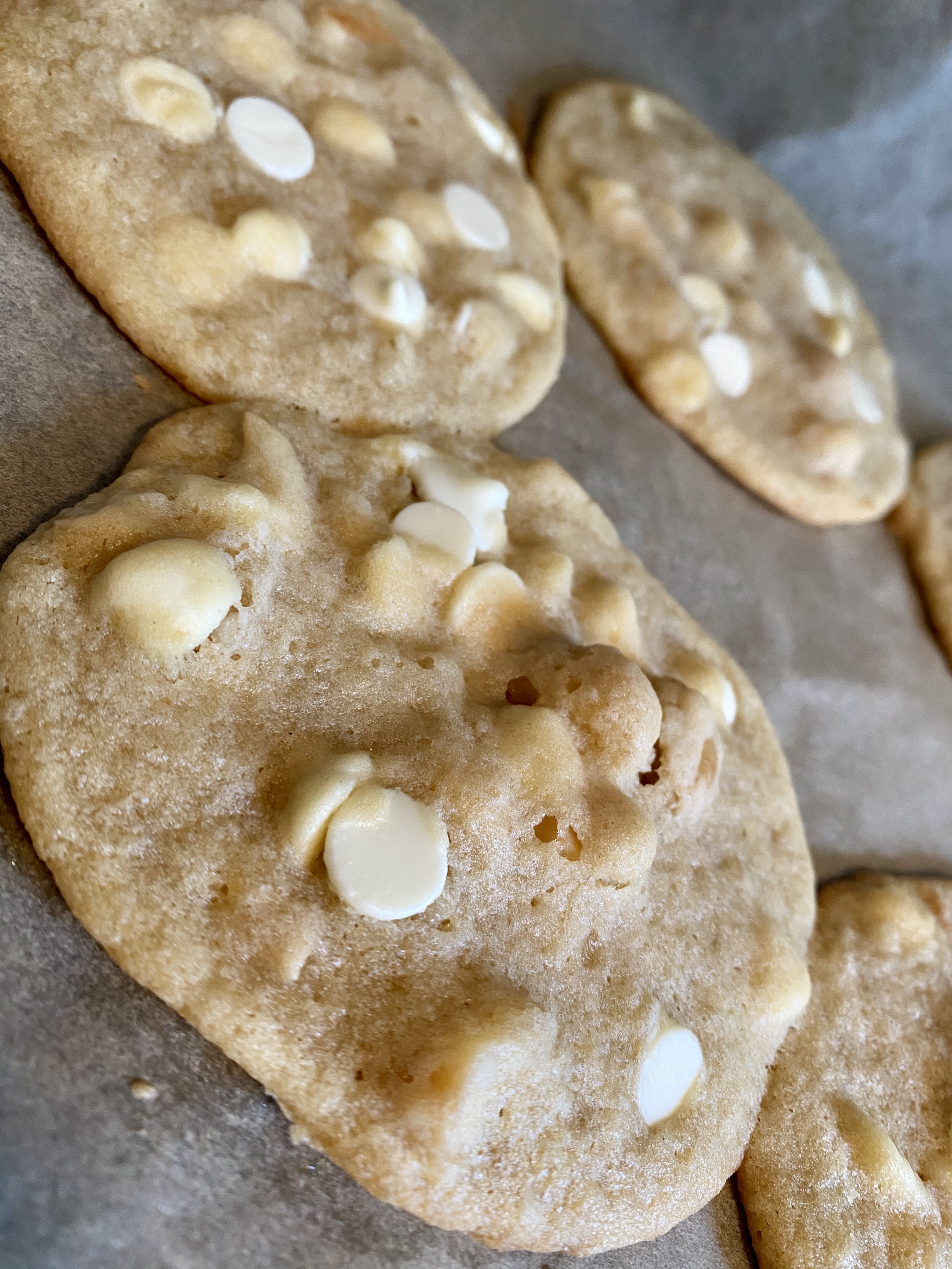 White Chocolate Macadamia Nut Cookies by BeautyBeyondBones! #dessert #baking #food #sweets #cookie #vegetarian #edrecovery 