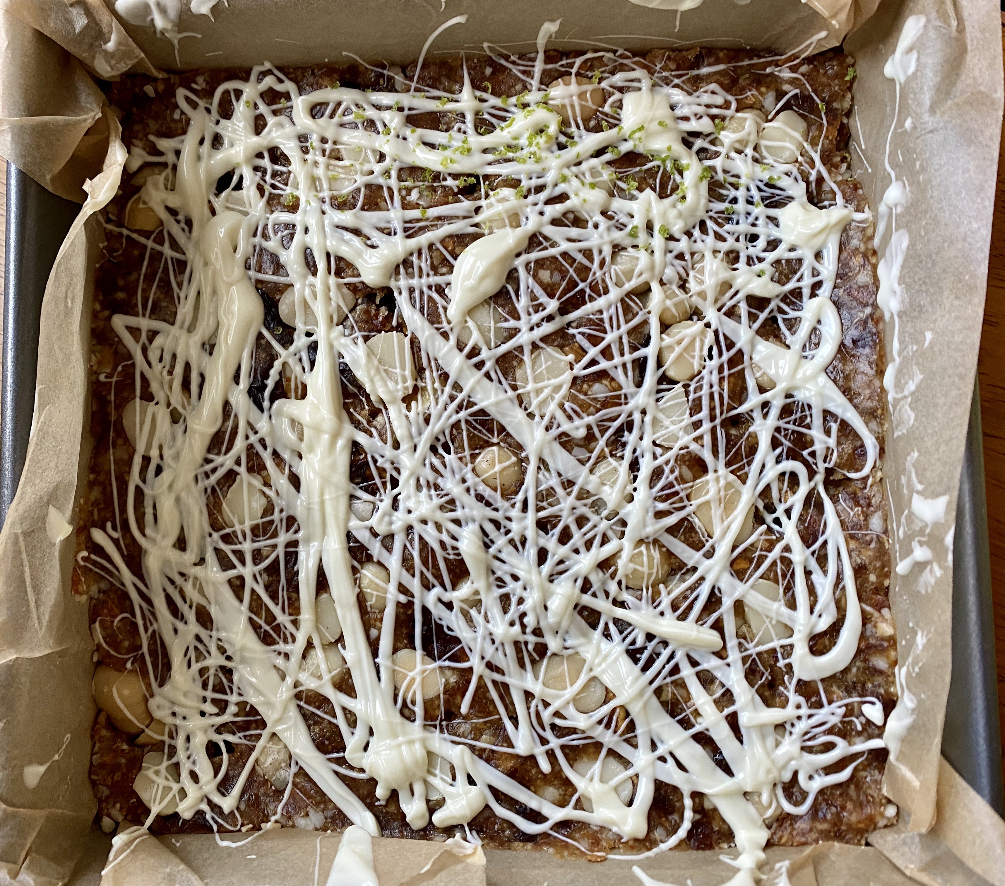 Tropical Breakfast Bar by BeautyBeyondBones #food #glutenfree #grainfree #vegan #paleo #specificcarbohydratediet #edrecovery #breakfast #brunch #healthyfood #yum