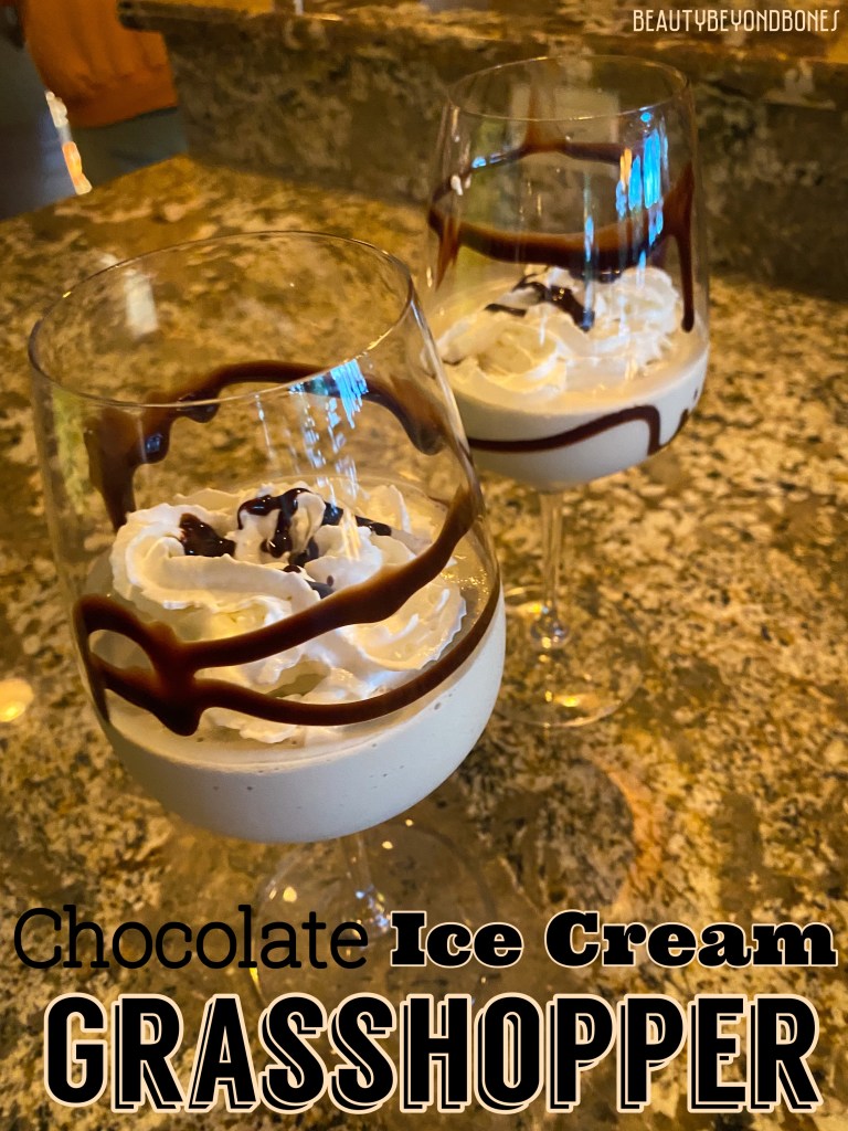 Nothing says #SUMMER like a refreshing FROZEN #COCKTAIL! And I'm sharing my three favorite ones! A Strawberry #Margarita, Tropical Daiquiri, and Ice Cream Grasshopper! They're a hit for any party! #recipe #bbq #recipe #cocktailrecipe #alcohol #drinks #blenderrecipe 