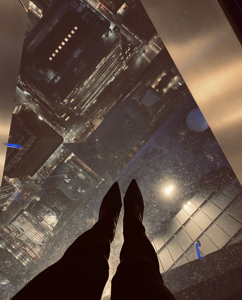 Only in NYC can you spend the evening waiting for Justin Bieber to arrive to a secret concert. How this exciting night promoted questions of faith in this young New Yorker. #faith #catholic #bieber #justinbieber #nyc #edrecovery #recovery #god #bible #christianity 