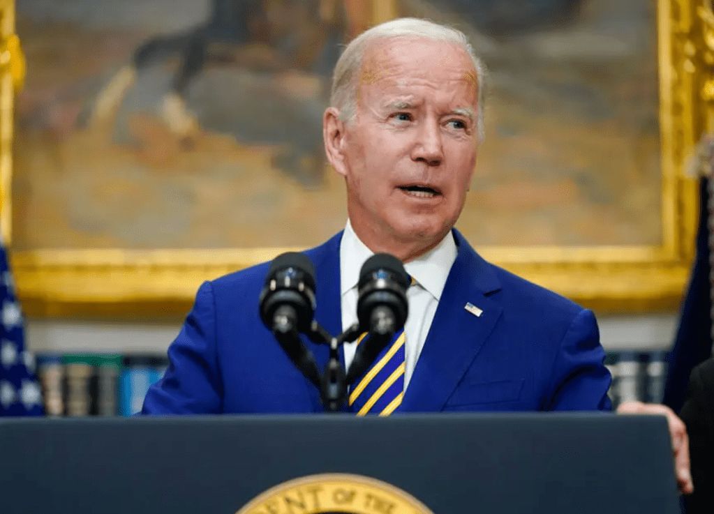 The Student Loan Forgiveness Plan has me seeing red when I think about all the sacrifices people have made to pay off/avoid student debt. ESPECIALLY our veterans. WHO PAYS THE DEBT, JOE?? #politics #studentloanforgiveness #joebiden #biden #republican #faith #catholic #family #respect #studentdebt