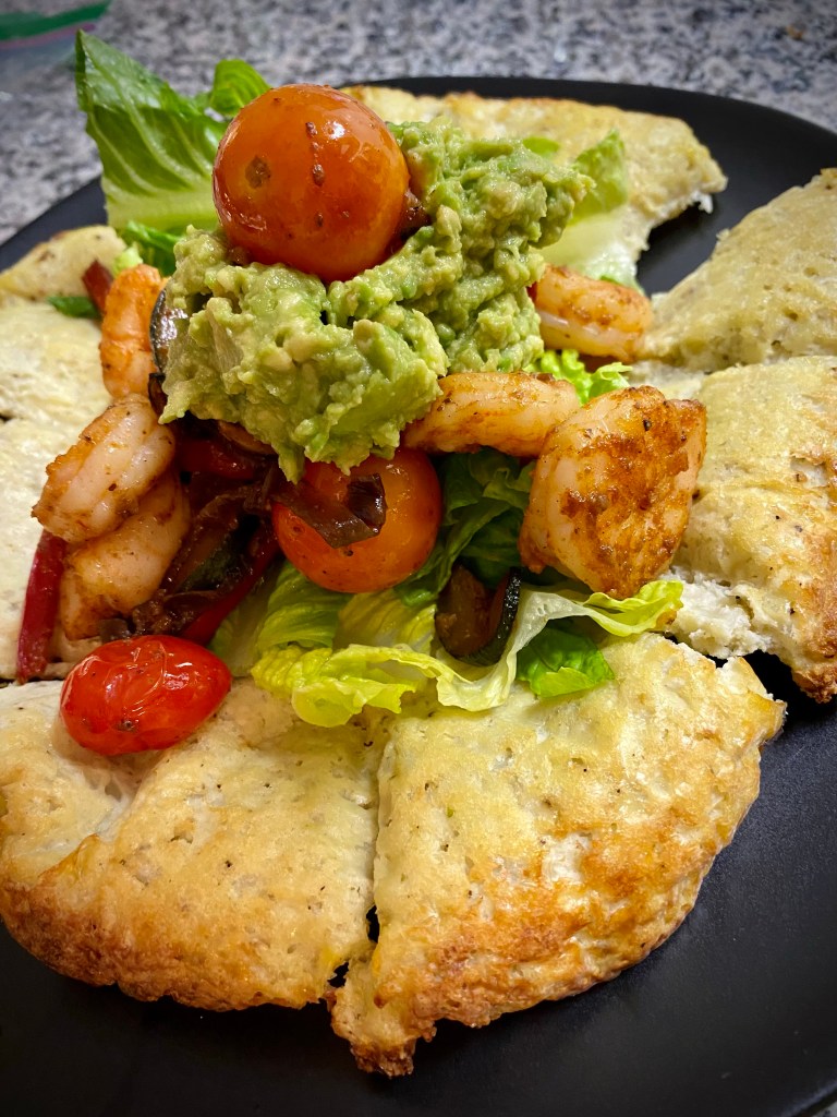 Fajitas just went KETO with my grain free tortillas! This healthy and delicious meal is dang impressive, and PACKED WITH PROTEIN! And a secret ingredient: cauliflower! Make these today! #food #keto #lowcarb #paleo #glutenfree #grainfree #healthyfood #edrecovery #recipe #dinner 