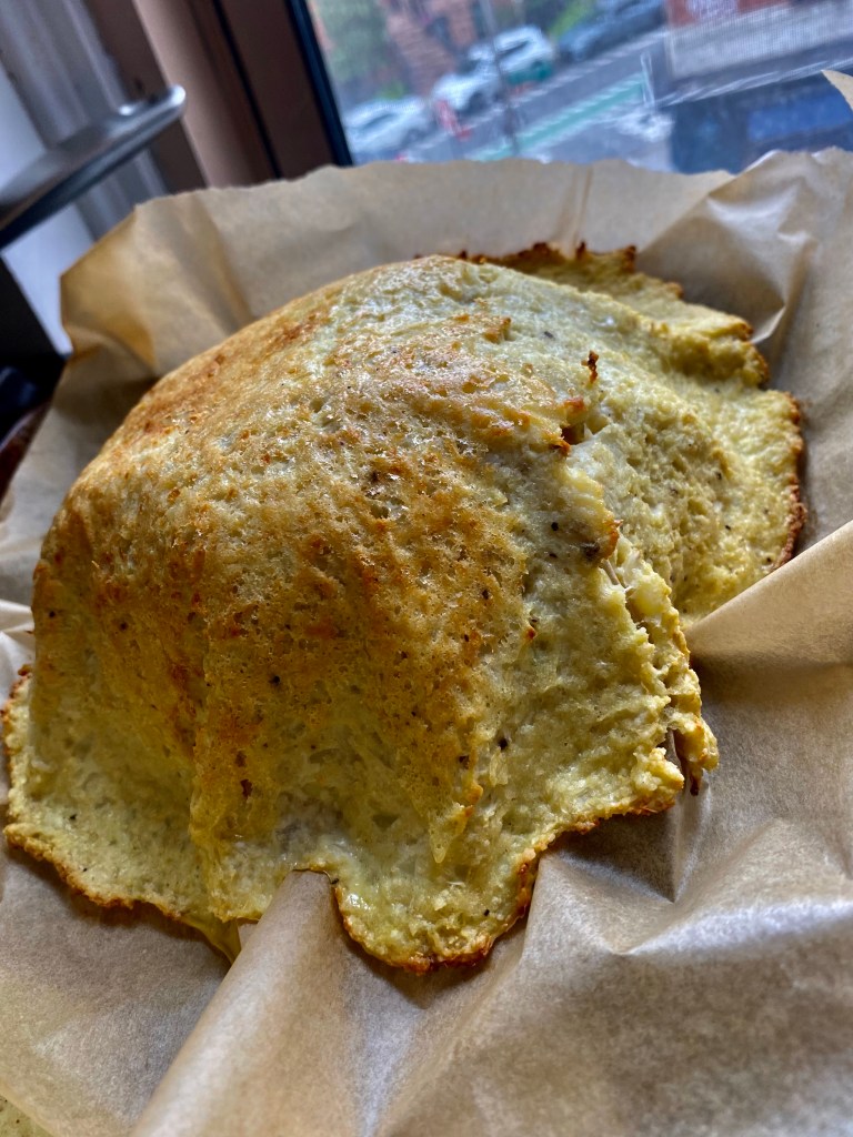 Fajitas just went KETO with my grain free tortillas! This healthy and delicious meal is dang impressive, and PACKED WITH PROTEIN! And a secret ingredient: cauliflower! Make these today! #food #keto #lowcarb #paleo #glutenfree #grainfree #healthyfood #edrecovery #recipe #dinner 