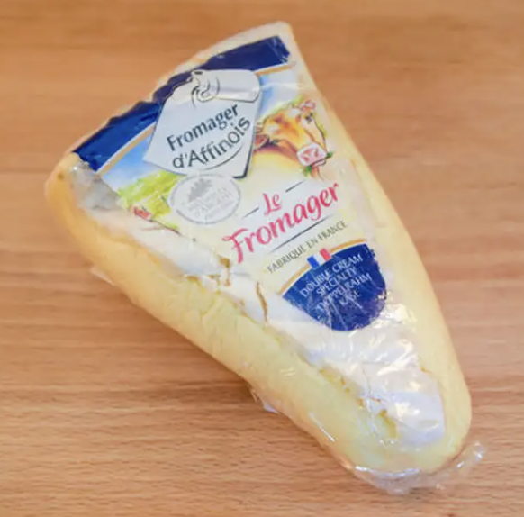 The Super Bowl is here! And this #Cincinnati gal is sharing all the Cincy #foodie fare that is sure to make your #SuperBowl #party a hit! (Even if you're not a Cincinnati #Bengals fan!) #whodey #snacks #food #skyline #recipes 