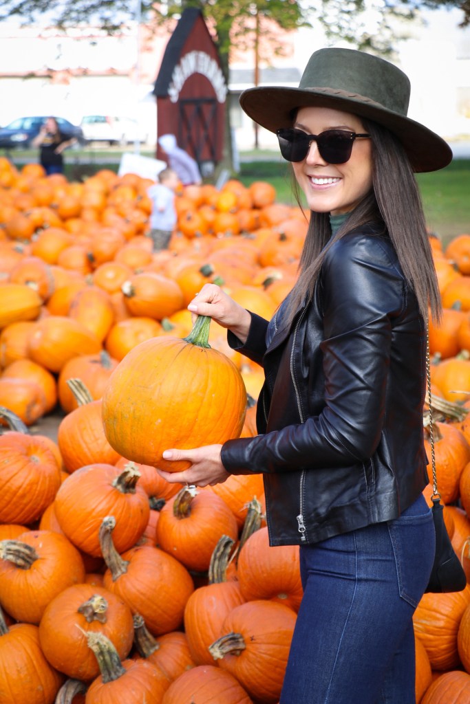 This was the first time I've ever heard applause after the homily at Catholic Mass. And for good reason. Sharing the big takeaways from a talk that moved me to tears. #edrecovery #recovery #faith #god #catholic #christianity #bible #family #life #love