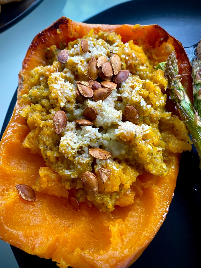 This rustically fabulous dish is as delicious as it is gorgeous! Pesto Butternut Squash Boats! Packed with flavor, this is one healthy #dinner your family will love! #glutenfree #vegetarian #vegan #keto #lowcarb #paleo #food #healthy #recipe 