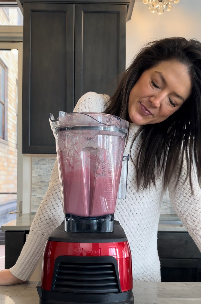 Feast your eyes on my delicious Pear and Pistachio Kale Salad with Champagne Vinaigrette! A sweet and savory salad that will become your new favorite! Healthy never tasted so good! #glutenfree #paleo #healthyfood #salad #kale #health #specificcarbohydratediet #goodfood #food #recipe #yum