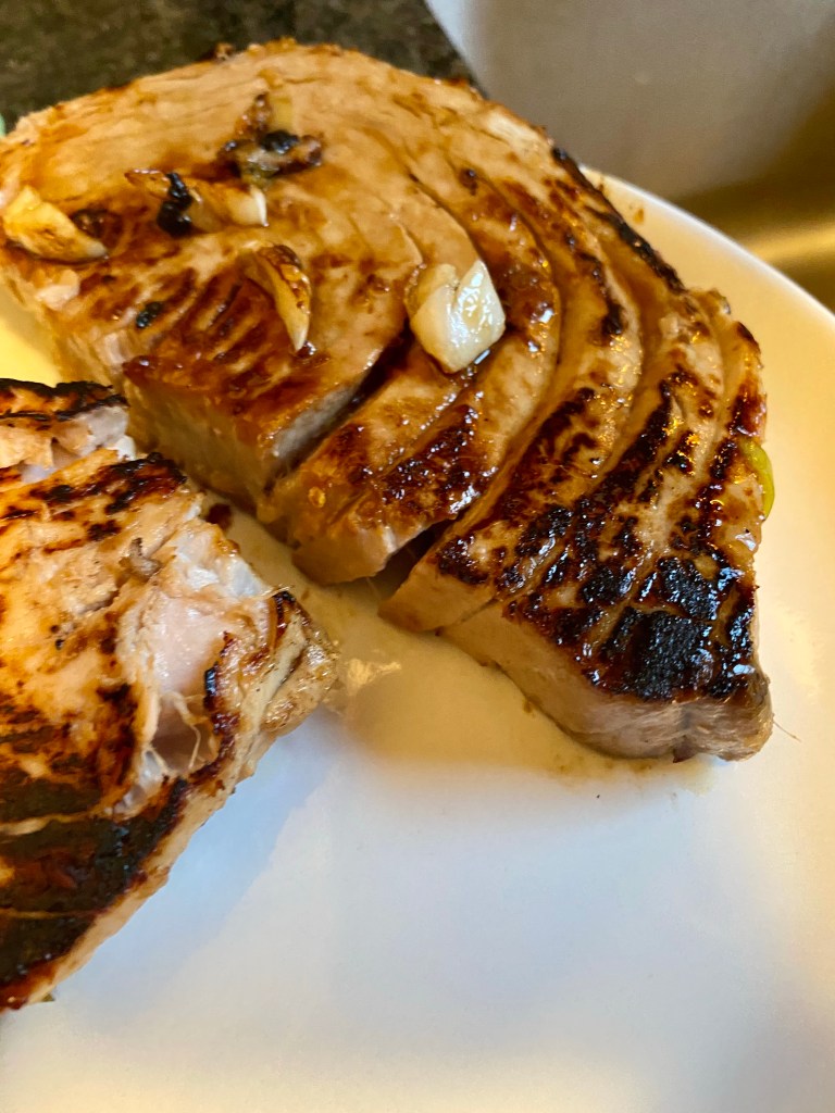 A healthy and outrageously delicious Ginger Garlic Ahi Tuna! Marinated in a delicious sauce of thai-flavors, this dish melts in your mouth! Packed with protein and ZERO CARBS, this quick and easy recipe will be your new favorite keto dinner! #keto #paleo #glutenfree #lowcarb #healthy #edrecovery #anorexia #dinner #recipe #healthyfood 