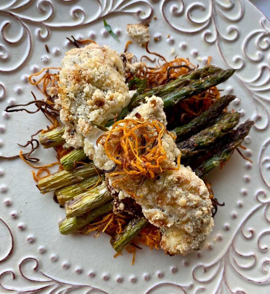 A cure for Ulcerative Colitis through diet? It's true! How the Specific Carbohydrate Diet has kept this blogger symptom and medication free for over 11 years and counting! #crohns #celiac #ulcerativecolitis #ibd #health #anorexia #recovery #healing #glutenfree #keto #food