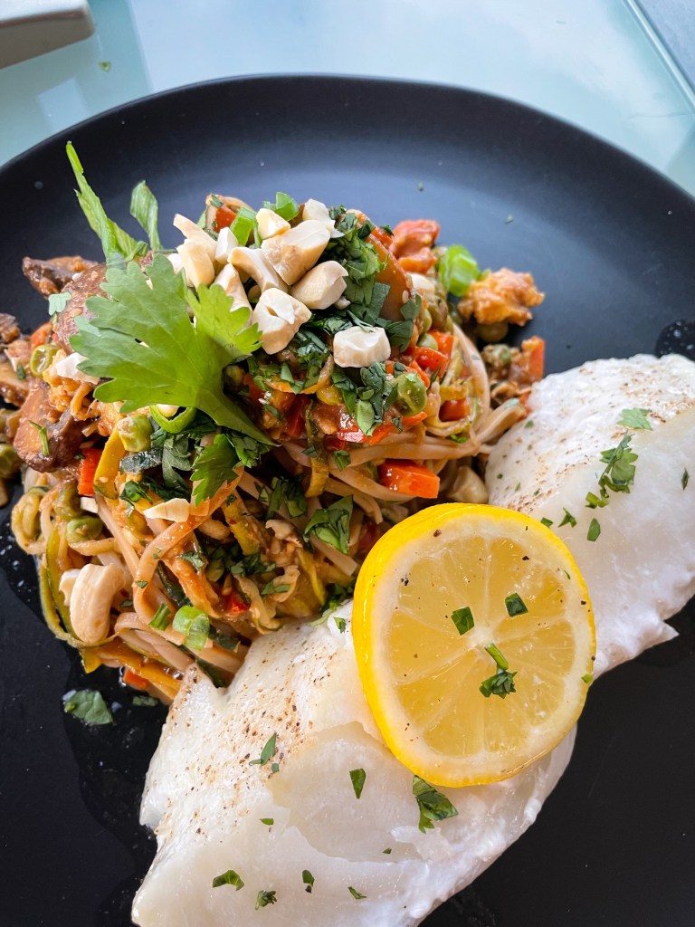 My Pad Thai recipe is outrageously delicious…and SECRETLY LOW CARB! That’s right! It uses half zucchini noodles and half brown rice noodles! (Or you have the option of being fully one or the other!) The sauce is out of this world too - it’s my favorite meal for a reason! #keto #glutenfree #lowcarb #dinner #healthyfood #healthyrecipes #food #dinner #edrecovery #recovery 