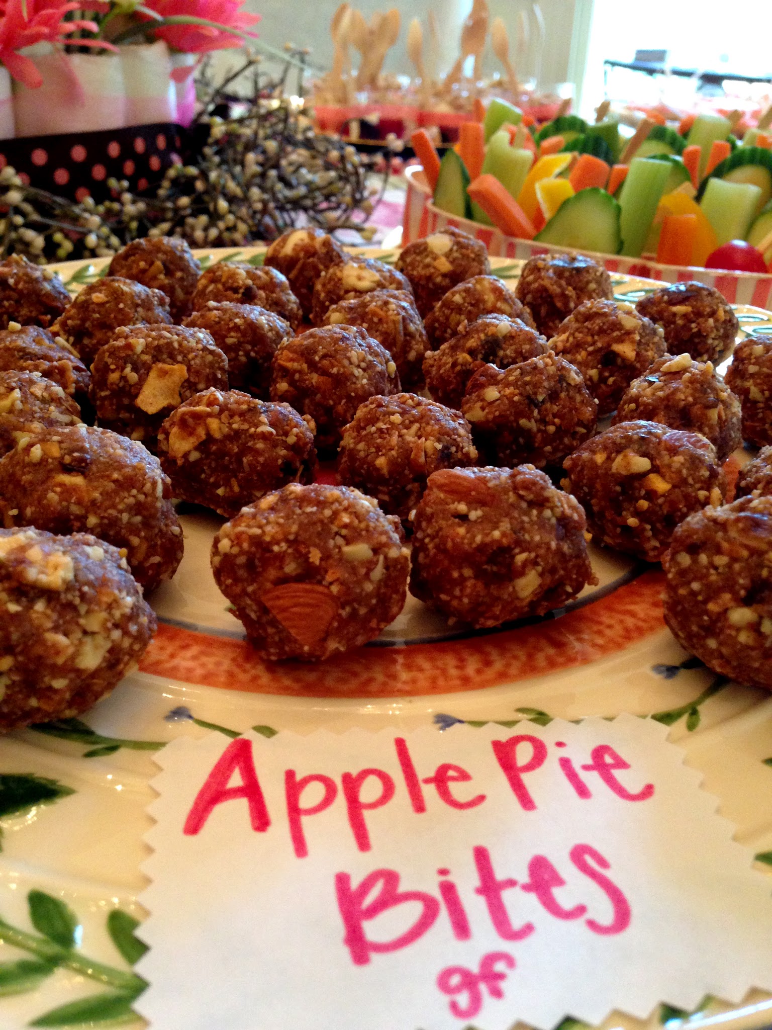 Apple Pie Cookies by BeautyBeyondBones #healthy #glutenfree #vegan #paleo #raw #dessert #vegetarian #edrecovery #energybites #food