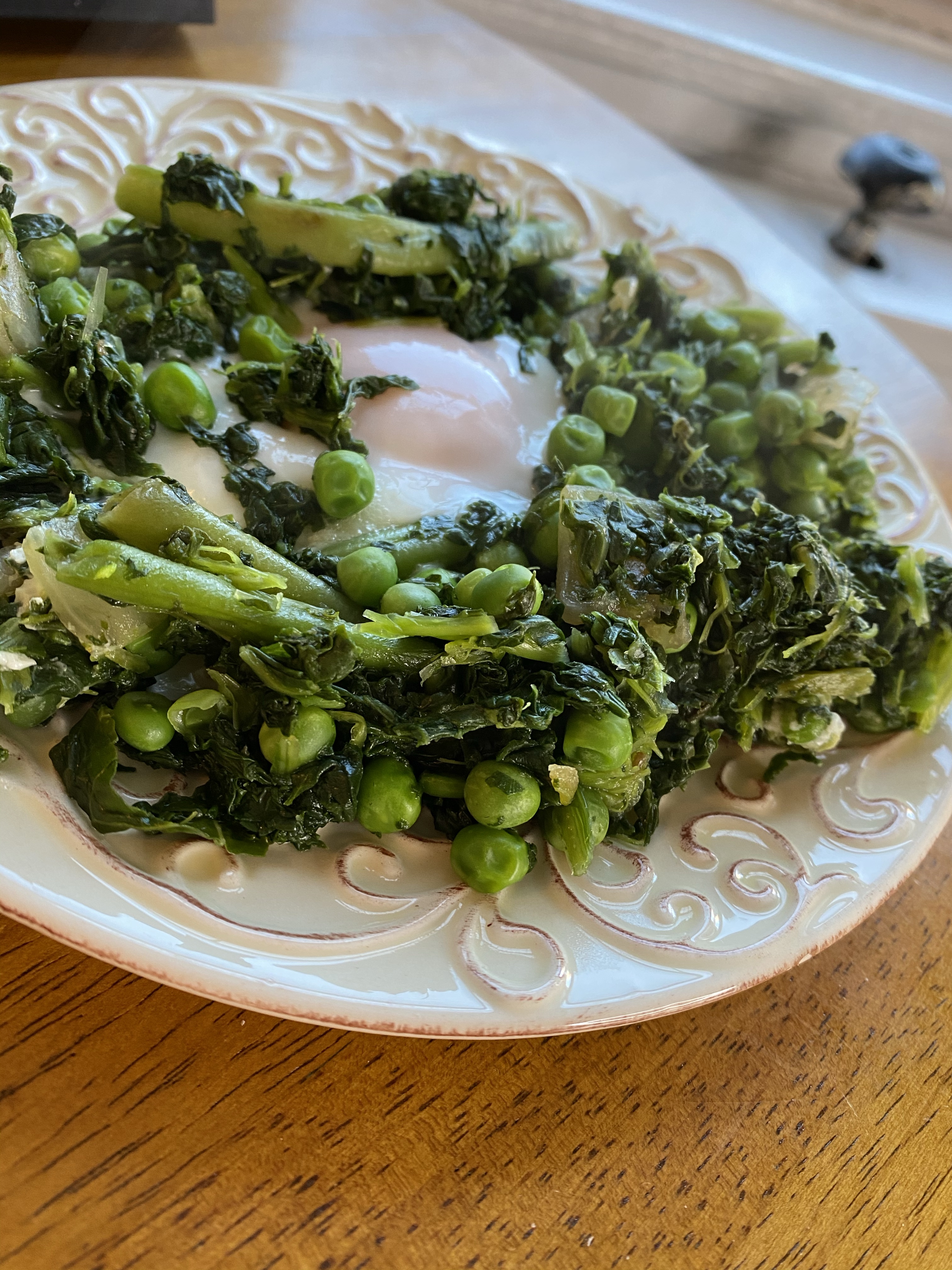 Eggs in a Garden by BeautyBeyondBones #healthyfood #freezermeal #quarantine #vegetarian #glutenfree #paleo #grainfree #edrecovery #eggs #food 