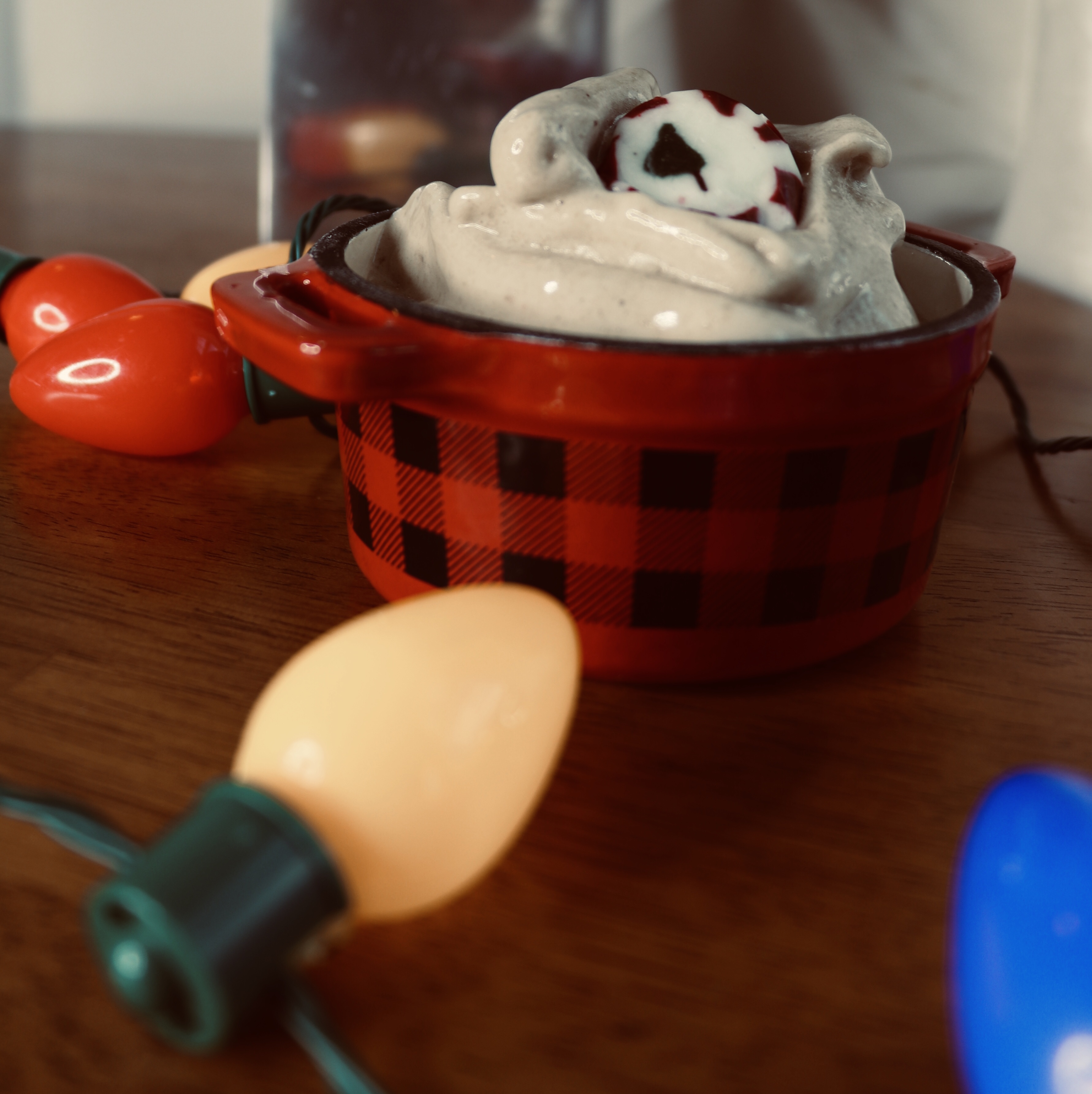 Peppermint Mocha Ice Cream - BeautyBeyondBones #nicecream #dessert #glutenfree #vegan #paleo #dairyfree #christmas #edrecovery #food #sugarfree