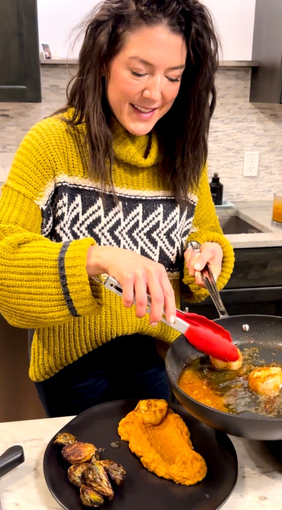 A GORGEOUS date night #dinner #recipe! Pan Seared Scallops with Herbed Butternut Squash Mash! This was the most delicious meals I've EVER had! Plus - it's Gluten Free, #Keto and Specific Carb Diet friendly! #food #cooking #glutenfree #lowcarb #specificcarbohydratediet #yum #scd