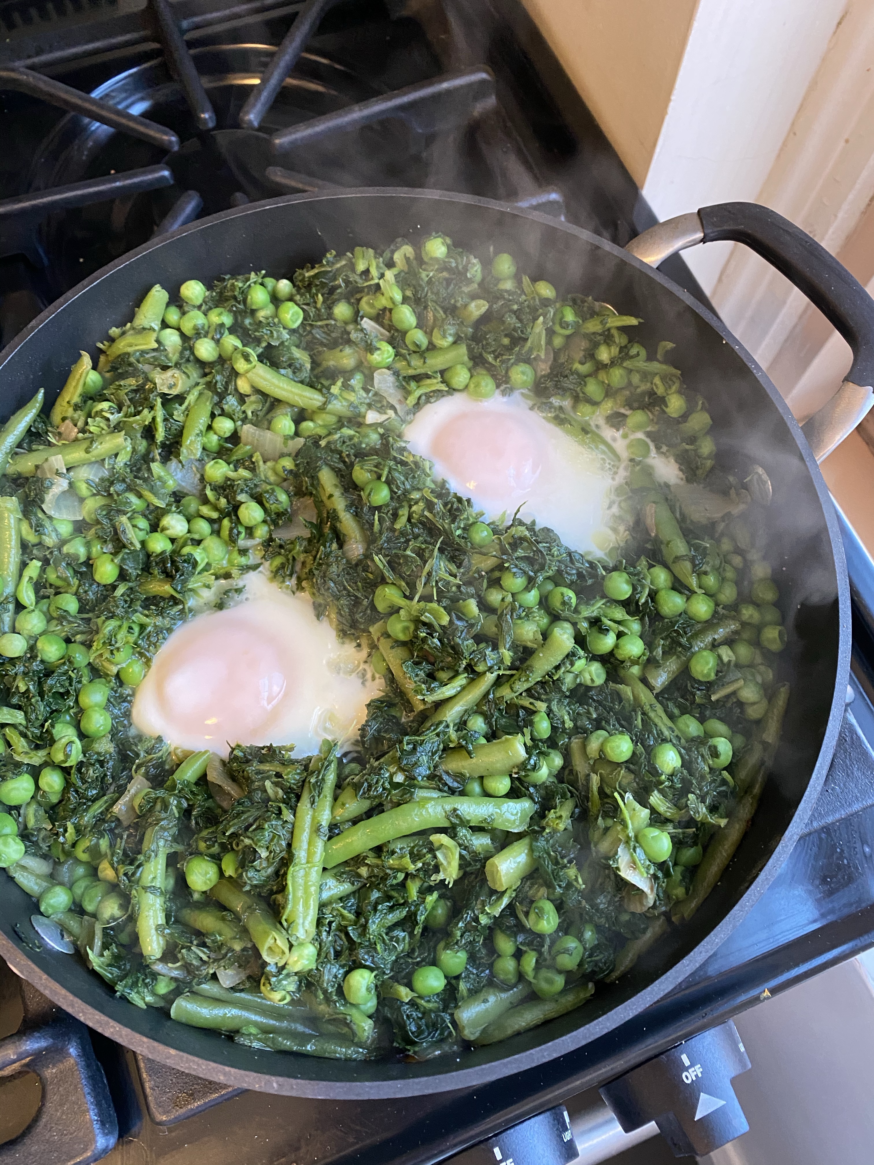 Eggs in a Garden by BeautyBeyondBones #healthyfood #freezermeal #quarantine #vegetarian #glutenfree #paleo #grainfree #edrecovery #eggs #food 