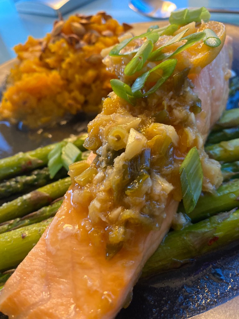 Sweet and savory, my Cinnamon Butternut Squash Mash is absolutely divine! It tastes like #pumpkin pie! And you won’t believe it’s #healthy! It’s the perfect #Thanksgiving side dish — or weeknight treat! #thanksgivingrecipes #glutenfree #lowcarb #healthyfood #food #specificcarbohydratediet #vegan #dinner