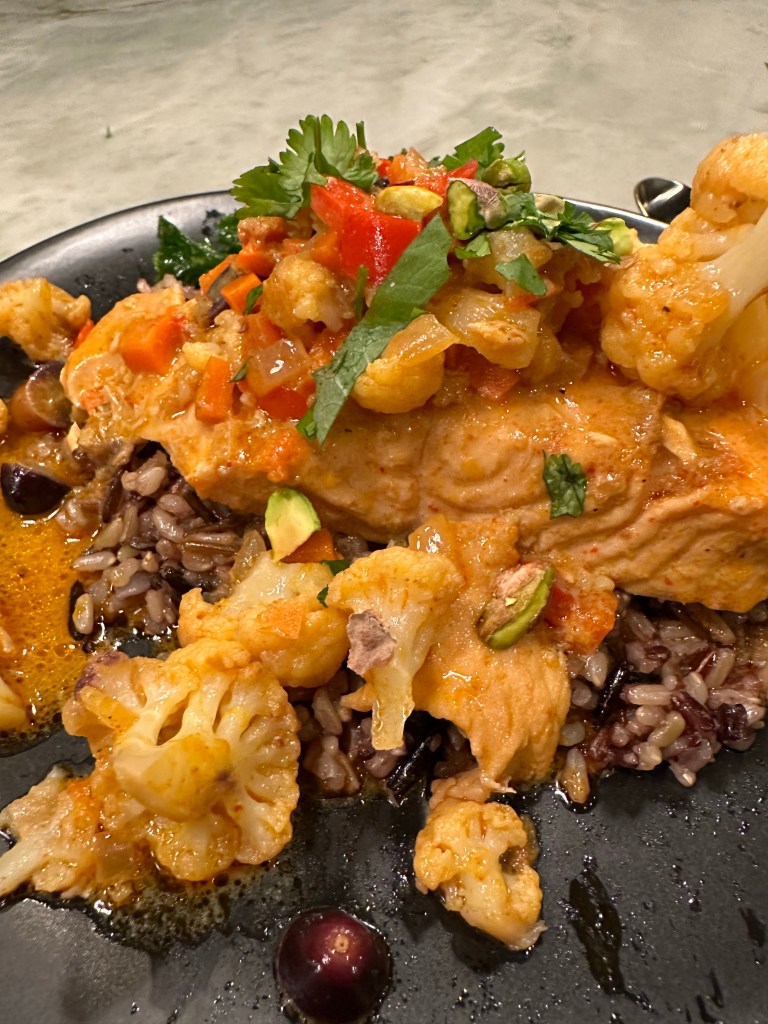 A healthy and delicious salmon dinner! This was so flavorful and juicy...because it was poached in COCONUT MILK! Just let that sink in...#glutenfree #keto #lowcarb #food #healthyfood #edrecovery #cooking #recipe #salmon #yum