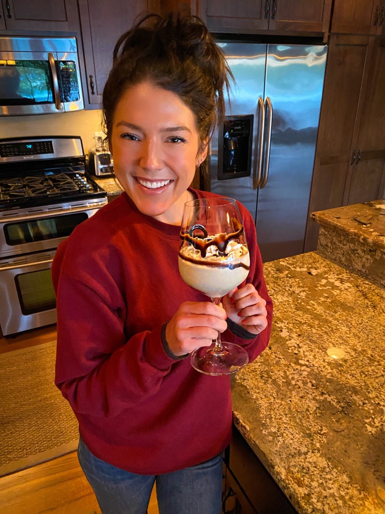 Nothing says #SUMMER like a refreshing FROZEN #COCKTAIL! And I'm sharing my three favorite ones! A Strawberry #Margarita, Tropical Daiquiri, and Ice Cream Grasshopper! They're a hit for any party! #recipe #bbq #recipe #cocktailrecipe #alcohol #drinks #blenderrecipe 