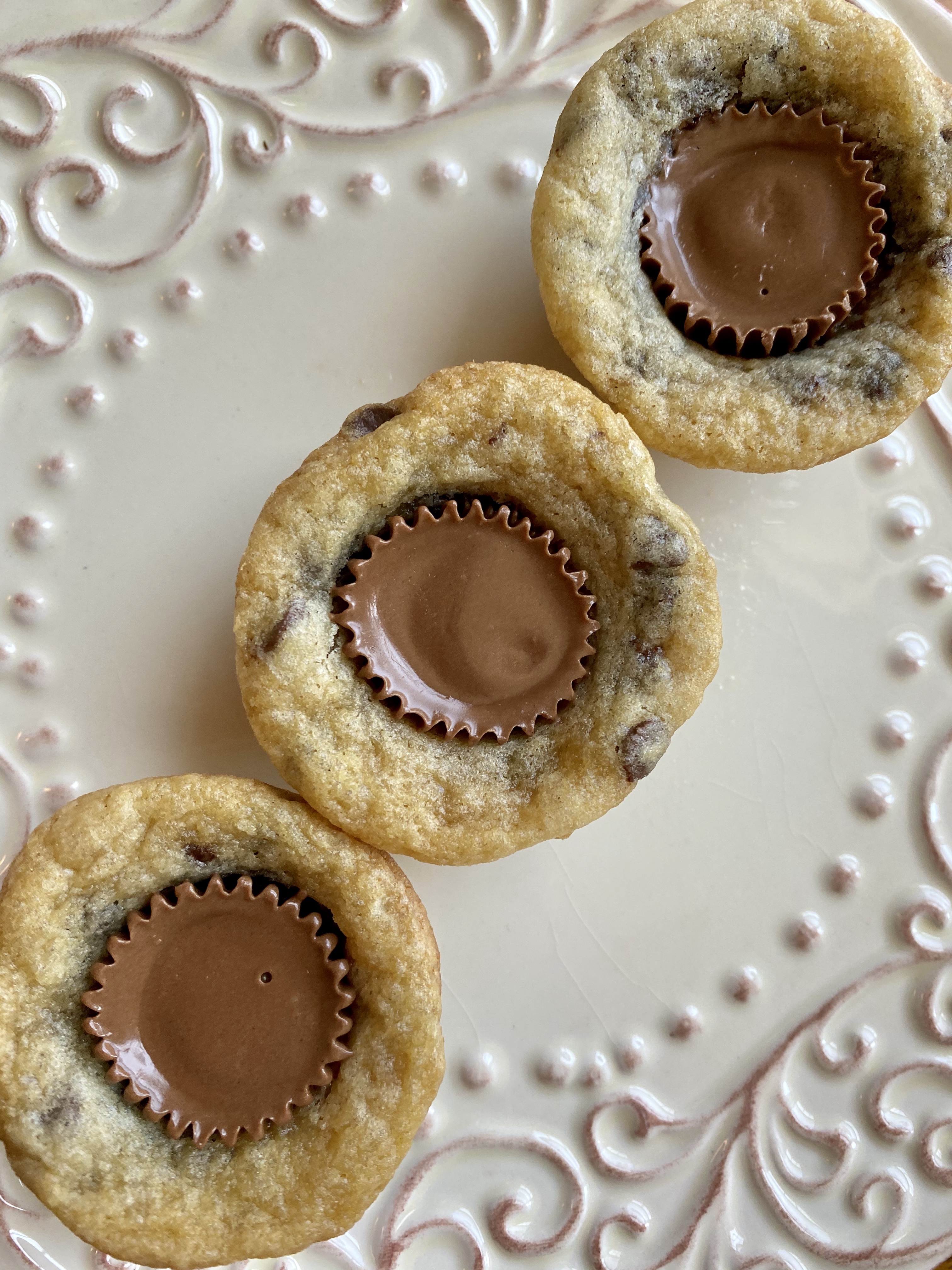 Peanut Butter Cup Cookies by BeautyBeyondBones #dessert #chocolate #peanutbutter #sweets #yum #reeces #edrecovery #food