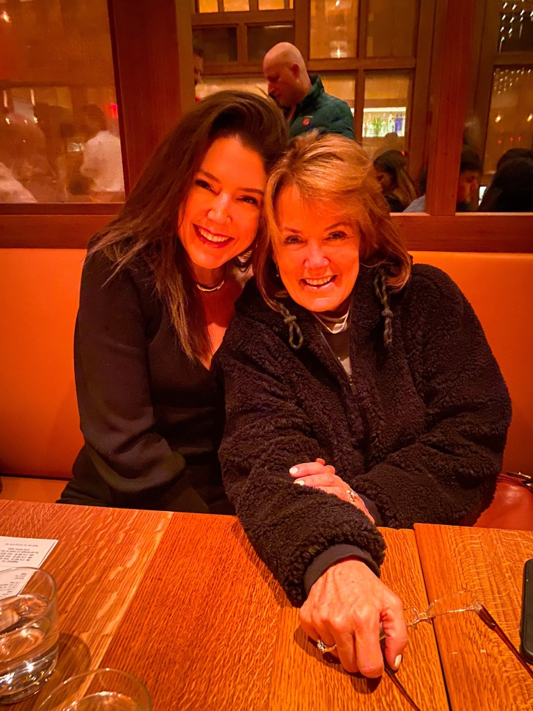 What freedom there is in clearing away things from the past that no longer serve you! When we let go of those things we’re holding on to, it allows us to have open hands for the blessings to come! #Catholic #recovery #edrecovery #Faith #god #christmas #cleaning #life #nyc #christianity