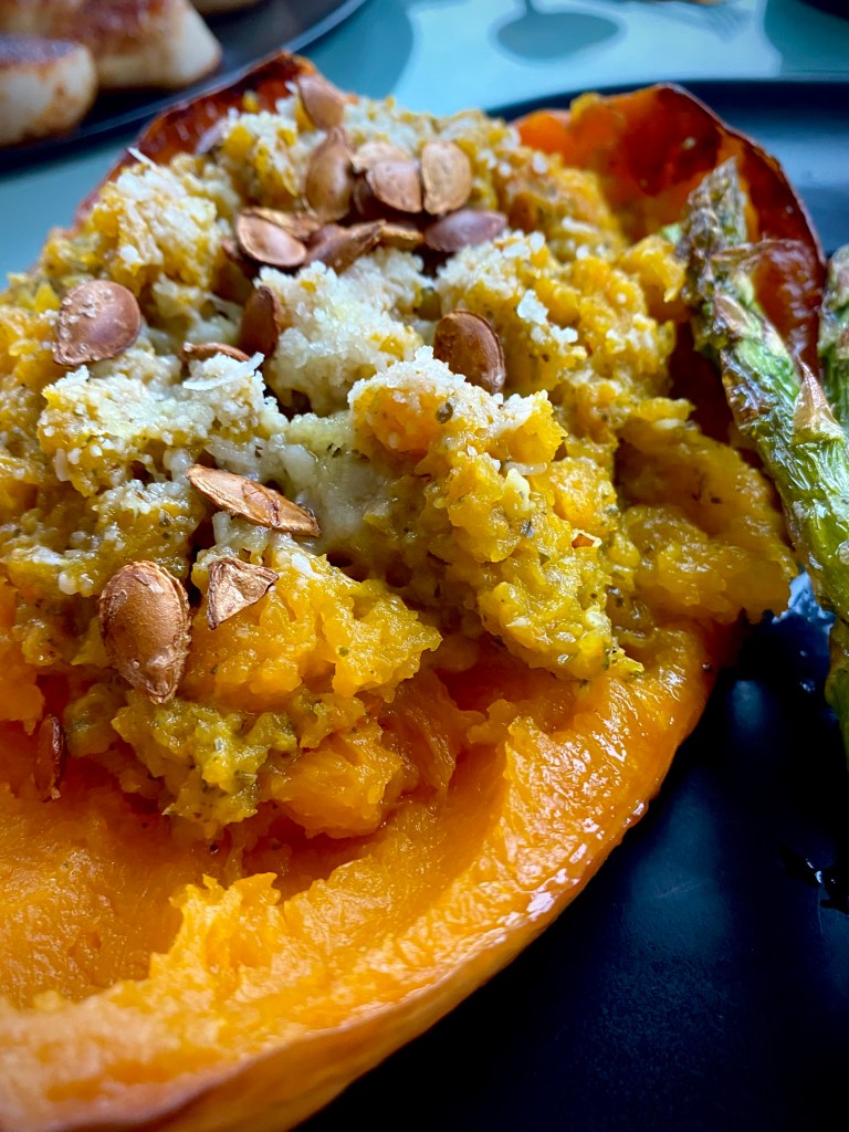 This rustically fabulous dish is as delicious as it is gorgeous! Pesto Butternut Squash Boats! Packed with flavor, this is one healthy #dinner your family will love! #glutenfree #vegetarian #vegan #keto #lowcarb #paleo #food #healthy #recipe 