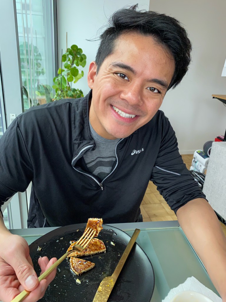 Light and fluffy, classic pancakes are fast and easy to whip up for breakfast, brunch, or dinner! Budget friendly and super delicious, make this classic breakfast staple today! #breakfast #food #brunch #Pancakes #cooking #yum