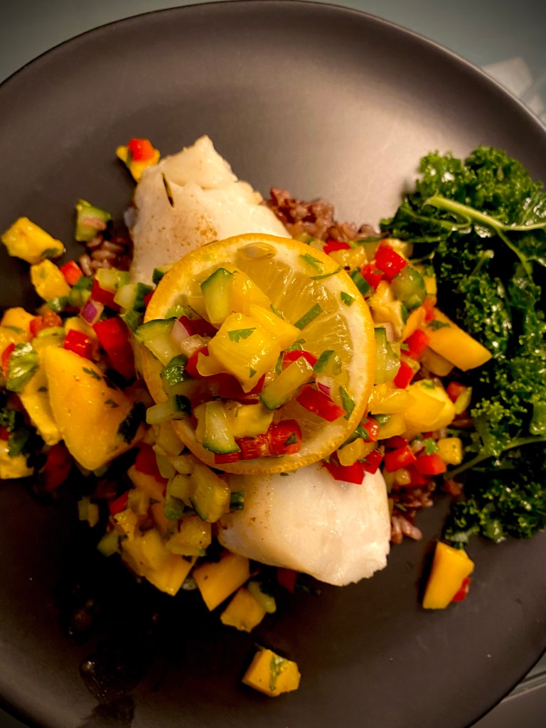 A #healthy and delicious date night recipe! Sea Bass with #Tropical Salsa! Juicy pineapple and sweet mango are front and center in this gorgeous and tasty #dinner! #food #glutenfree #healthyfood #paleo #cooking #datenight 