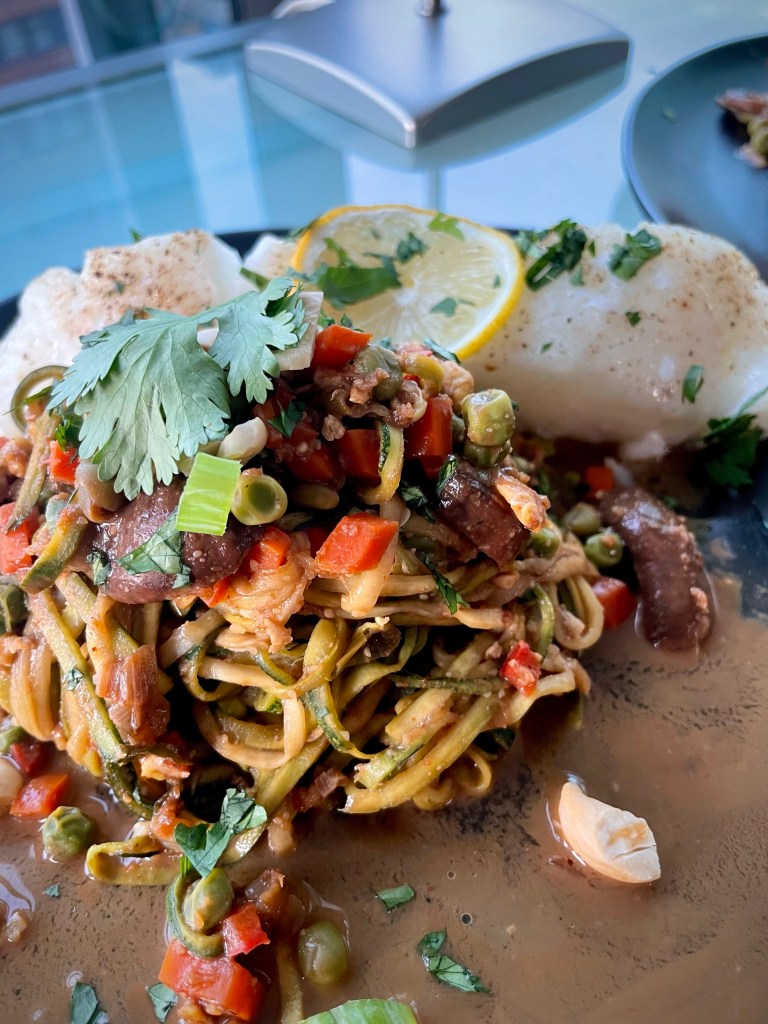 My Pad Thai recipe is outrageously delicious…and SECRETLY LOW CARB! That’s right! It uses half zucchini noodles and half brown rice noodles! (Or you have the option of being fully one or the other!) The sauce is out of this world too - it’s my favorite meal for a reason! #keto #glutenfree #lowcarb #dinner #healthyfood #healthyrecipes #food #dinner #edrecovery #recovery 