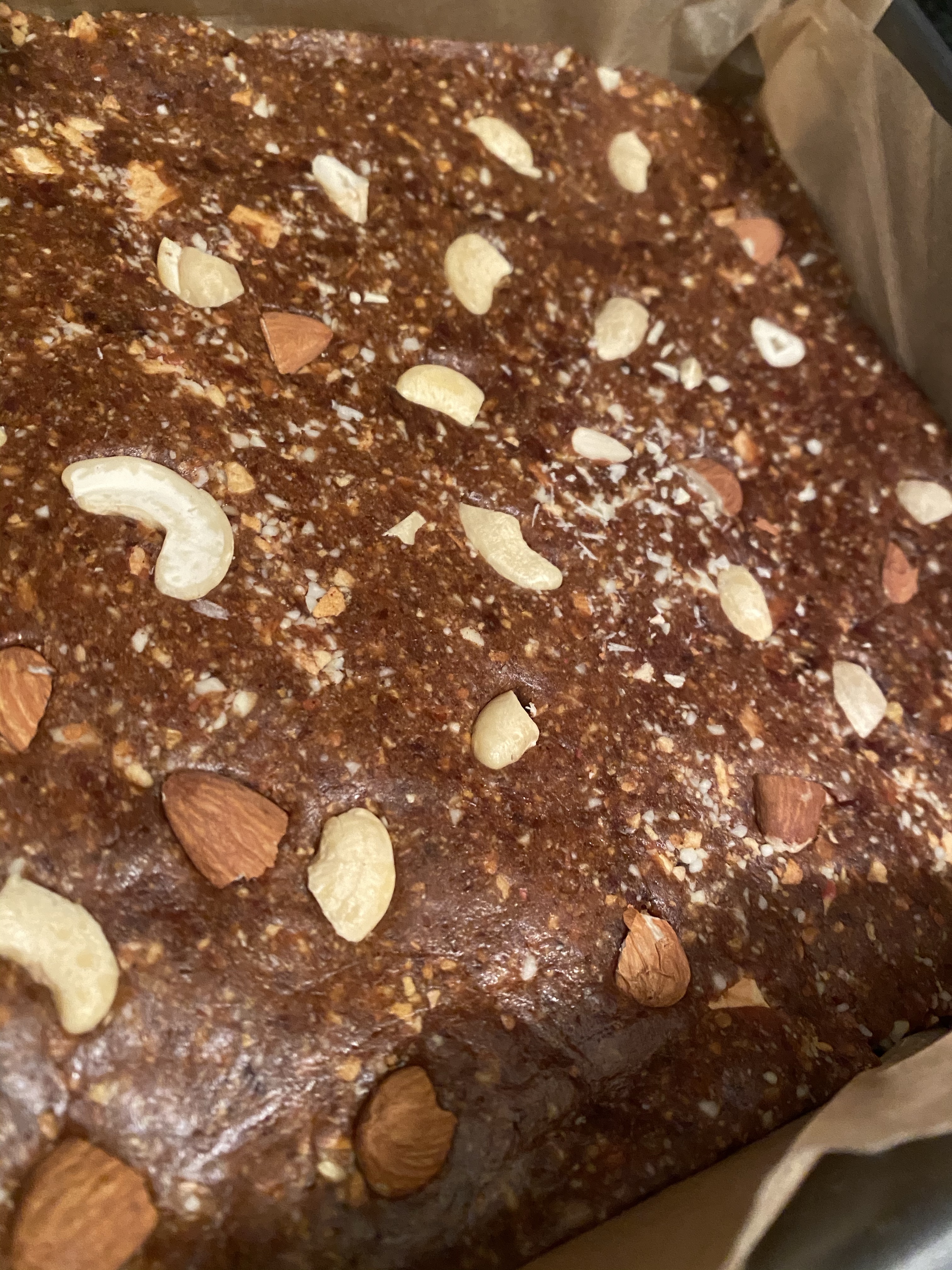 Caramel Apple Bars by BeautyBeyondBones #grainfree #glutenfree #vegan #paleo #vegetarian #dessert #keto #specificcarbohydratediet #edrecovery #food #breakfast #chocolate