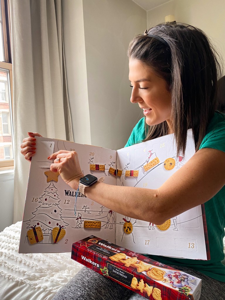 The Ultimate Christmas Gift Guide! Ideas for him, for her, for parents, siblings, even your gamer nephew! It’s the most wonderful time of the year! #christmas #holidays #giftguide #family #parenting #giving #gifts #fall #tech #cooking 